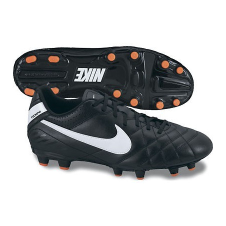 Nike Tiempo Natural III FG moulés