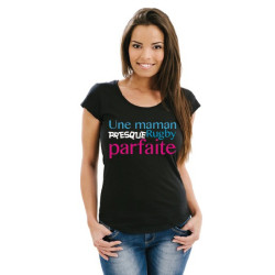 Teeshirt une Maman Rugby presque parfaite Noir